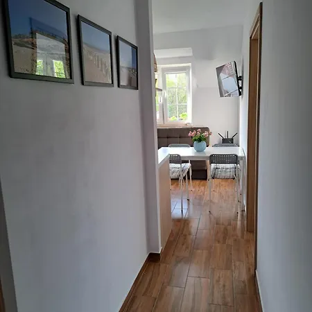 Lubie Blekit Apartmán *
